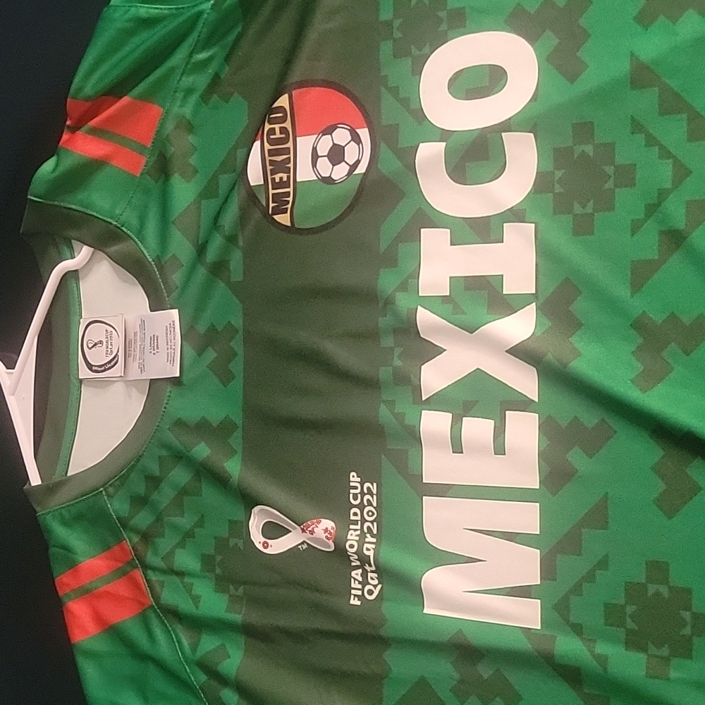 Mens Fifa world Cup mexico jersey 2022 - Picture 2 of 6